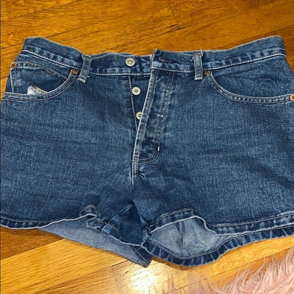 GAP Pants - Vintage Gap Denim high rise shorts with 3 buttons